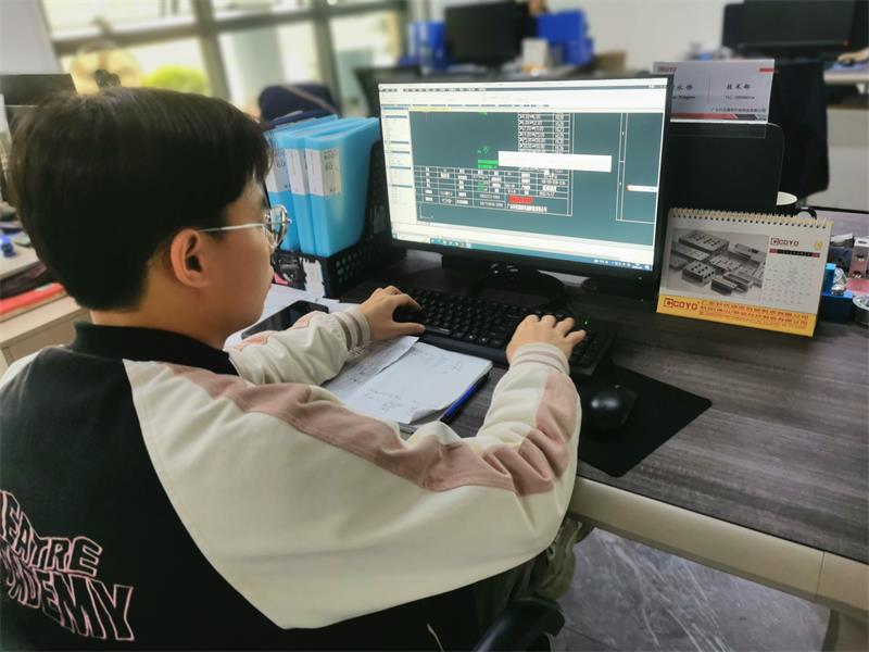 1.设计
